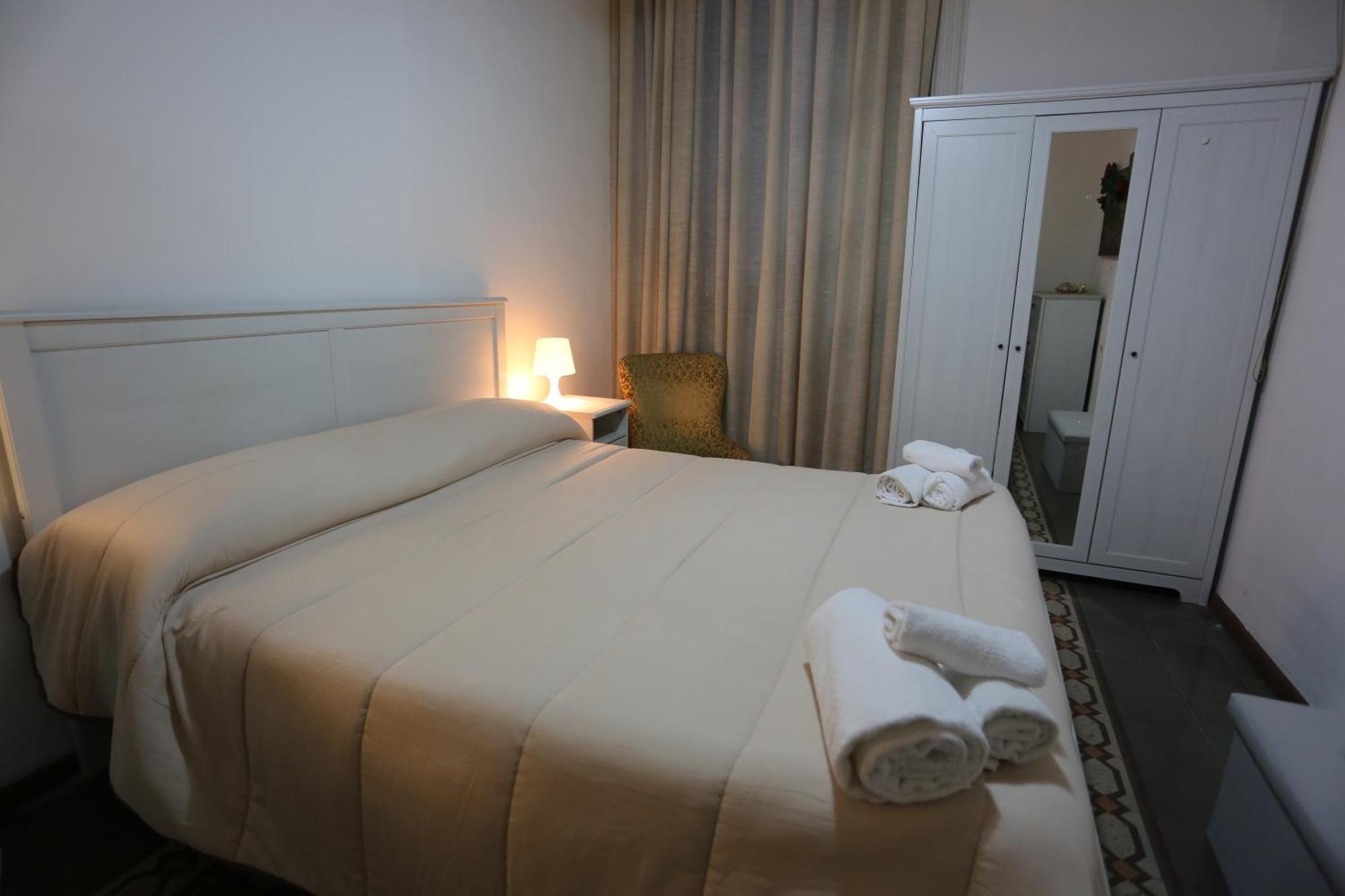 A Casa Di Laura Bed & Breakfast Catania Ngoại thất bức ảnh